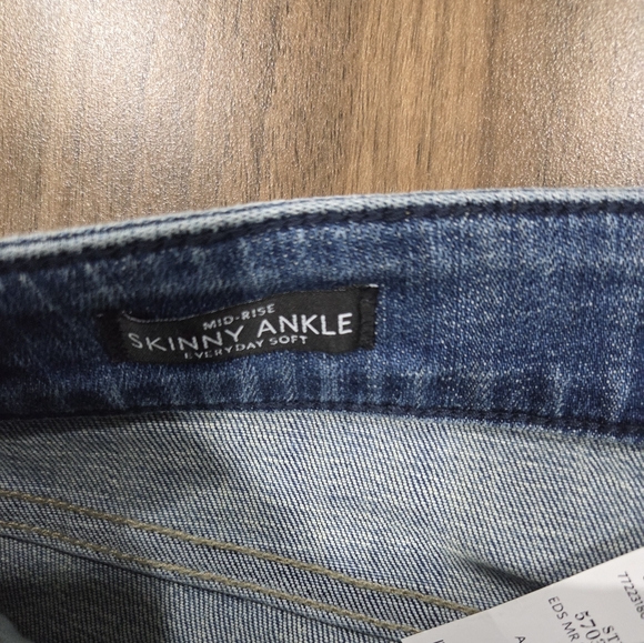 White House Black Market Jeans Skinny Ankle Mid Rise Every Day Size 00 - Picture 9 of 11